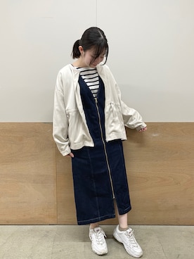 「Samansa Mos2 blue」｜「アイテム（ジャンパースカート）」を使った、あみさん（レディース・160cm）の冬コーディネート