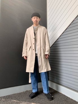 「クラークス」｜「アイテム（ステンカラーコート）」を使った、さったくさん（メンズ・175cm）の冬コーディネート