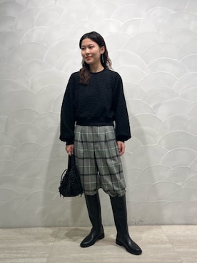 「パーソナルカラー_SPRING」｜山田　オデット エ オディール スタッフさん（レディース・158cm）の秋コーディネート