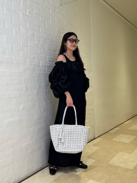 山田　オデット エ オディール スタッフさんのコーディネート