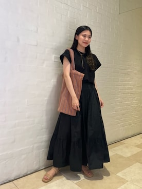 「BONGUSTA（ボングスタ）のアイテム」を使った、山田　オデット エ オディール スタッフさん（レディース・158cm）の夏コーディネート