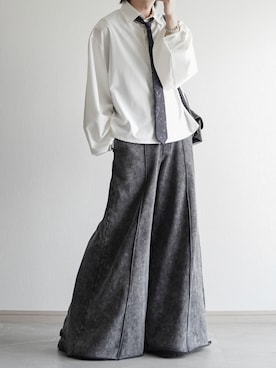 「ELLUV（エルブ）の【ELLUV/エルヴ】ハイスタンダードTR ドローコードバルーンスリーブ長袖ショートシャツ（シャツ/ブラウス、ホワイト系）」を使った、翔【低身長コーデ】さん（メンズ・167cm）の春コーディネート