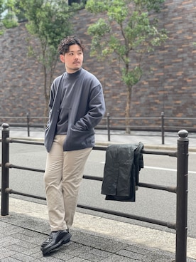 「アイテム（モカシン/デッキシューズ）」を使った、keisuke kyomotoさん（メンズ・169cm）の秋コーディネート