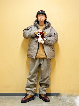 「アイテム（雑貨/ホビー）」を使った、DAIKI TAKEYAさん（メンズ・165cm）の冬コーディネート