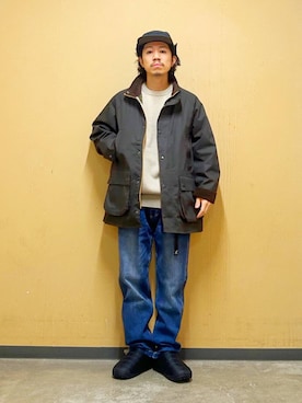 「EKAL（エカル）のアイテム」を使った、DAIKI TAKEYAさん（メンズ・165cm）の秋コーディネート