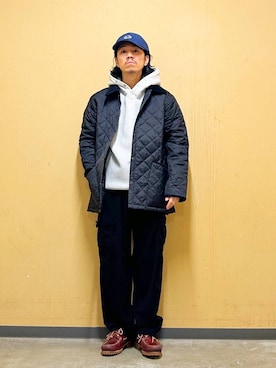 「FRUIT OF THE LOOM（フルーツオブザルーム）のアイテム」を使った、DAIKI TAKEYAさん（メンズ・165cm）の秋コーディネート