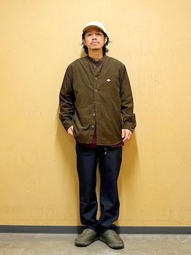 「アイテム（その他シューズ、グリーン系）」を使った、DAIKI TAKEYAさん（メンズ・165cm）の秋コーディネート