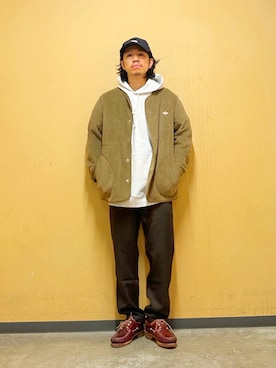 「アイテム（テーラードジャケット）」を使った、DAIKI TAKEYAさん（メンズ・165cm）の秋コーディネート