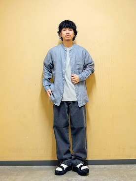 「Champion（チャンピオン）のアイテム」を使った、DAIKI TAKEYAさん（メンズ・165cm）の夏コーディネート