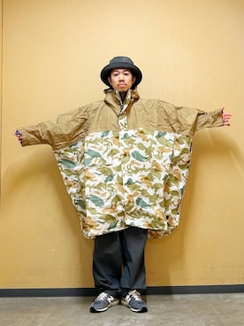 「アイテム（ポンチョ）」を使った、DAIKI TAKEYAさん（メンズ・165cm）の夏コーディネート