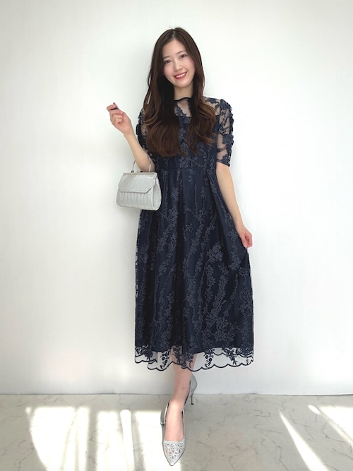 花柄刺繍ミディ丈 パーティードレス オケージョンドレス（ドレス