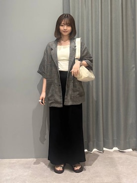 「LEPSIM（レプシィム）の【500mlペットボトルも入る】ポーチ付きBOXショルダー　1043484（ショルダーバッグ、ホワイト系）」を使った、えりこさん（レディース）の夏コーディネート