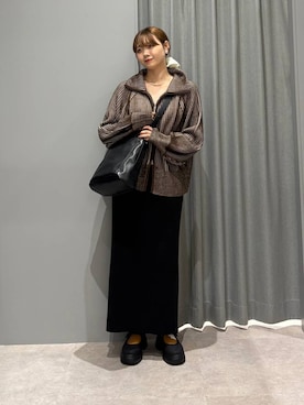 「アイテム（シュシュ）」を使った、えりこさん（レディース・156cm）の秋コーディネート