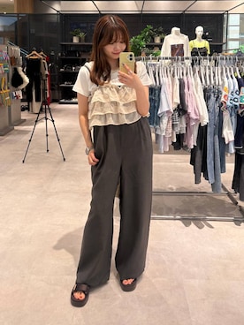 「LEPSIM（レプシィム）のスムースベーシックT2　639421（Tシャツ/カットソー、ホワイト系）」を使った、えりこさん（レディース）の夏コーディネート