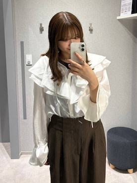 「LEPSIM（レプシィム）のアイテム（サンダル）」を使った、えりこさん（レディース・156cm）の秋コーディネート