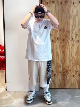 「PRO CLUB （プロクラブ）のXLARGE×PROCLUB HEAVY WEIGHT S/S TEE（Tシャツ/カットソー、ホワイト系）」を使った、あきらさん（メンズ・168cm）の春コーディネート