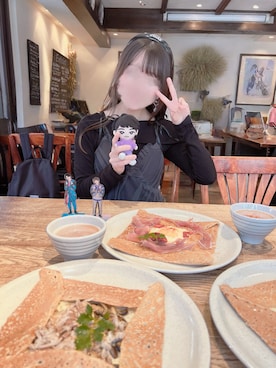「アイテム（カチューシャ）」を使った、やちさん（レディース・142cm）の秋コーディネート