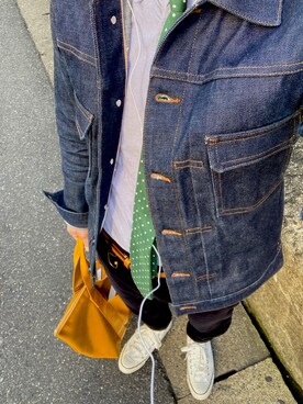 「APCのアイテム（デニムジャケット、ブルー系）」を使った、しゅにんさん（メンズ・165cm）の冬コーディネート