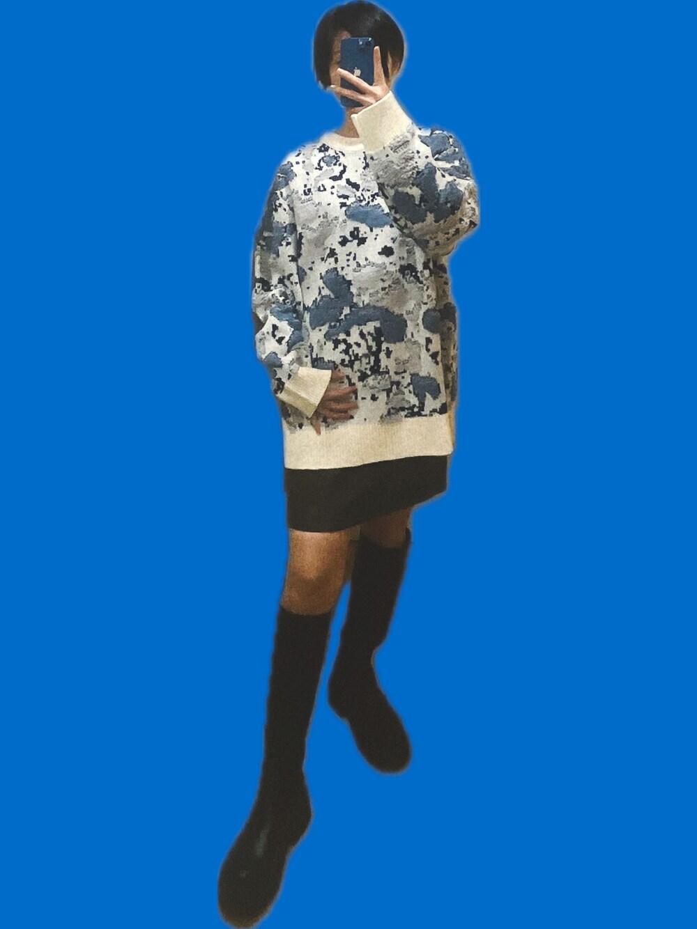 「クリスマスに着たい服、ホワイトコーデ、冬のコーデ、大人かわいい、レザースカート、ニット、ページボーイ(PAGEBOY)、ページボーイ、なぐもデス」｜「PAGEBOYのループアート柄ニットプルオーバー（ニット/セーター、ホワイト系）」を使った、nagumodogさん（骨格ナチュラル・レディース・165cm）の冬コーディネートの1枚目の写真