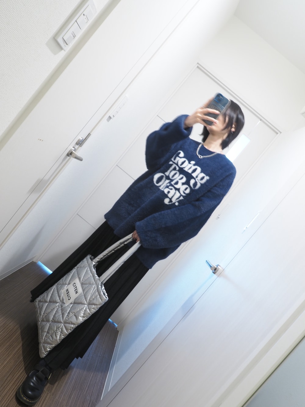 「ゆるコーデ、冬ファッション、初売り、ロングスカート、シャギーニット、骨格ナチュラル、なぐもデス、PAGEBOYLIM、niko and ...、ドクターマーチン、CITEN、おしゃれさんと繋がりたい」｜「PBLIMのPAGEBOYLIM/GTOシャギーニット（ニット/セーター、ブルー系）」を使った、nagumodogさん（骨格ナチュラル・レディース・165cm）の冬コーディネートの1枚目の写真