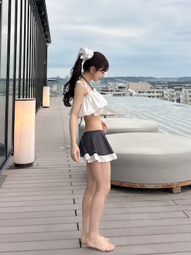「shopnikoniko（ショップニコニコ）のドット柄 レースフリル スカート付き トライアングビキニ 3点セット 水着 レディース セパレート（水着、その他）」を使った、amiさん（レディース・148cm）の夏コーディネート