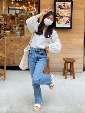 ZARA ローライズデニム　白　Kanza君着用 ZARA ローライズデニム 白 Kanza君着用 ローライズで履けるデニムが