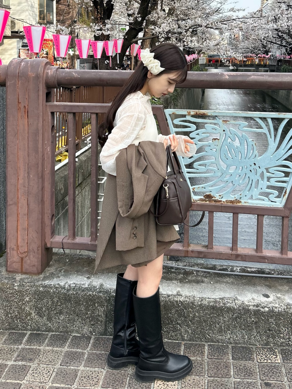 厚底9cm盛れ！ロングブーツで映えるコーディネート 厚底9cm盛れ！ロングブーツで映えるコーディネート スタイリッシュな