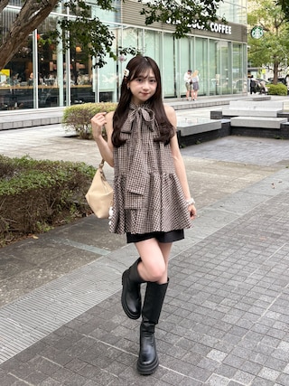 「LILY BROWN(リリーブラウン)のアメスリティアードブラウス(シャツ/ブラウス)」を使った、amiさん(レディース・148cm)の夏コーディネート