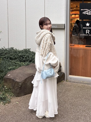 「SNIDEL(スナイデル)のスニーカーソールローファー(ローファー)」を使った、amiさん(レディース・148cm)の秋コーディネート