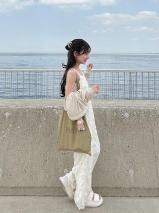 「TopIsm（トップイズム）のヘイ トートバッグ コットンキャンバス HAY Tote Bag（トートバッグ）」を使った、amiさん（レディース・148cm）の春コーディネート