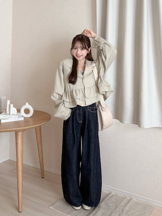 「LILY BROWN(リリーブラウン)のタックワイドクラシックデニムパンツ(デニムパンツ)」を使った、amiさん(レディース・148cm)の秋コーディネート