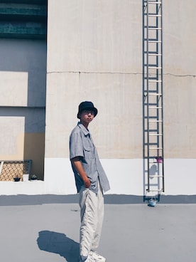 「plain-me（プレインミー）のアイテム（チノパンツ）」を使った、nryruさん（メンズ・172cm）の夏コーディネート
