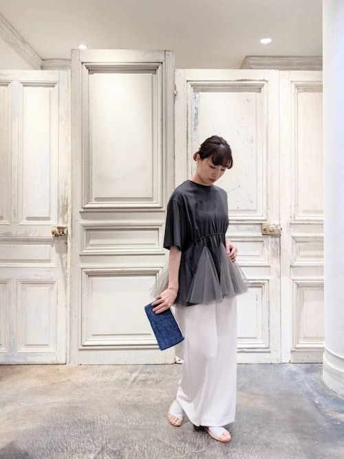 BEARDSLEY（ビアズリー）の「ダブルチュールTシャツ（Tシャツ