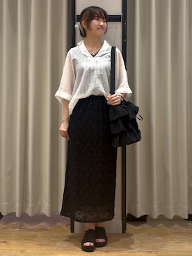 「grove（グローブ）の【洗濯機◎・体型カバー】ON/OFF使える、シアースキッパーシャツ（シャツ/ブラウス、ホワイト系）」を使った、ruka0524さん（レディース）の夏コーディネート