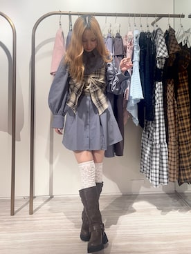 「アイテム（シャツワンピース）」を使った、ayahaさん（レディース・155cm）の秋コーディネート