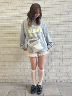 「CALNAMUR（カルナムール）のアイテム（スウェット）」を使った、ayahaさん（レディース・155cm）の秋コーディネート