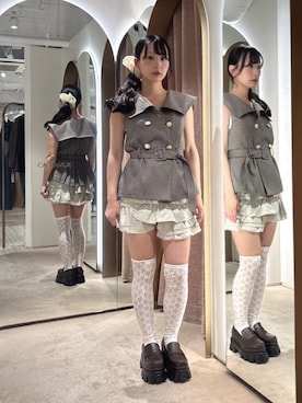 「CALNAMUR（カルナムール）のダブルブレストビッグカラージレ（ベスト、その他）」を使った、ayahaさん（レディース・155cm）の秋コーディネート