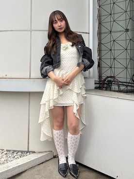 「CALNAMUR（カルナムール）のローズドットフリルワンピース（ワンピース、ホワイト系）」を使った、ayahaさん（レディース・155cm）の春コーディネート