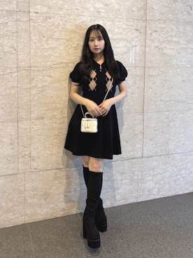 「CALNAMUR（カルナムール）のアーガイルパフスリーブニットワンピース（ワンピース、ブラック系）」を使った、ayahaさん（レディース・155cm）の夏コーディネート