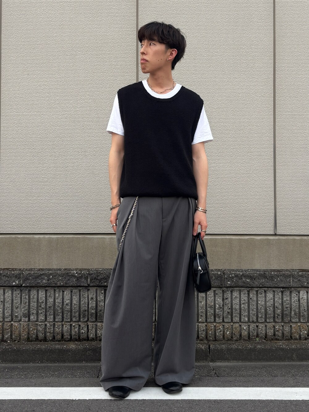 Loose sleeveless knit / ルーズノースリーブニットを使った人気