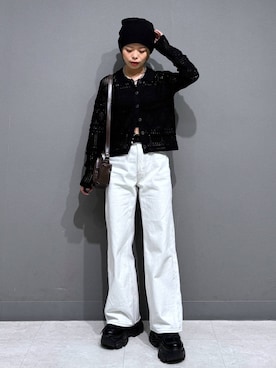 「PAGEBOY（ページボーイ）のプラットチャンキースニーカー【3サイズ展開・軽量】（スニーカー、ブラック系）」を使った、えみちさん（レディース・155cm）の春コーディネート