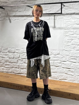 「PBLIM（ページボーイリム）の《UNISEX》トロンプルイユT（Tシャツ/カットソー、ブラック系）」を使った、えみちさん（レディース・155cm）の夏コーディネート