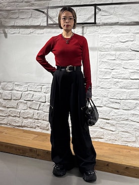 「PAGEBOY（ページボーイ）のZIPタックカーゴパンツ【裾ドローコード付き】（カーゴパンツ、ブラック系）」を使った、えみちさん（レディース・155cm）の秋コーディネート