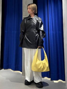 「PAGEBOY（ページボーイ）のプラットチャンキースニーカー【3サイズ展開・軽量】（スニーカー、ブラック系）」を使った、えみちさん（レディース・155cm）の春コーディネート