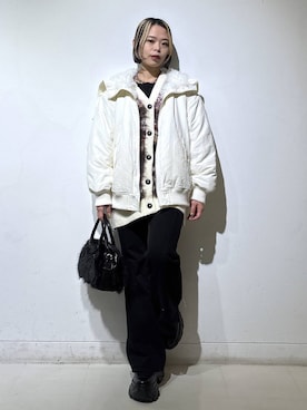 「アイテム（ボストンバッグ）」を使った、えみちさん（レディース・155cm）の冬コーディネート