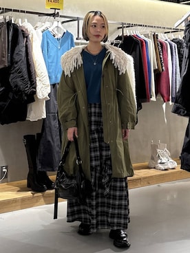 「春アウター」｜えみちさん（レディース・155cm）の冬コーディネート