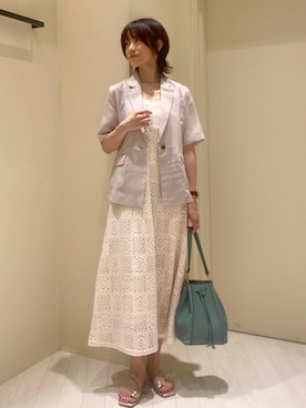 「旅行コーデ」｜「アイテム（ジャケット/アウター）」を使った、aikoさん（レディース・168cm）の夏コーディネート