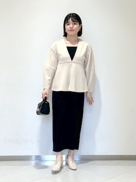 「ぺプラムトップス」｜「アイテム（ワンピース/ドレス）」を使った、めいさん（レディース・159cm）の冬コーディネート