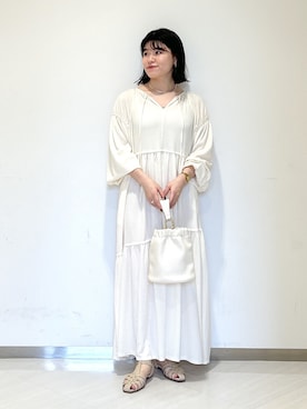 「e/rm」｜「アイテム（ワンピース/ドレス）」を使った、めいさん（レディース・159cm）の春コーディネート