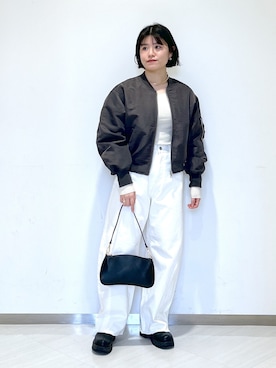 「A part by（アパートバイ）のアイテム（MA-1）」を使った、めいさん（レディース・159cm）の冬コーディネート